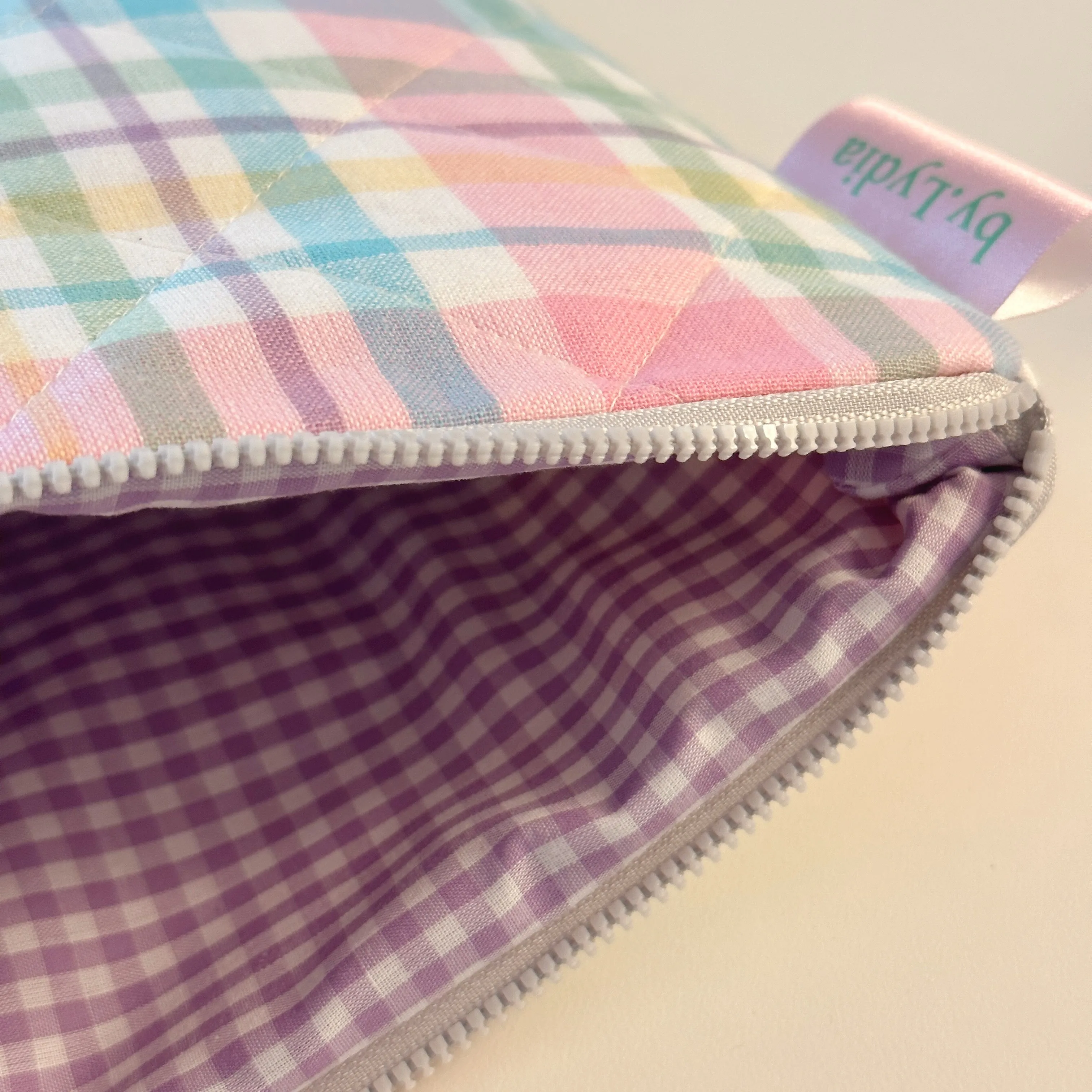 11" iPad Pouch - Spring Plaid