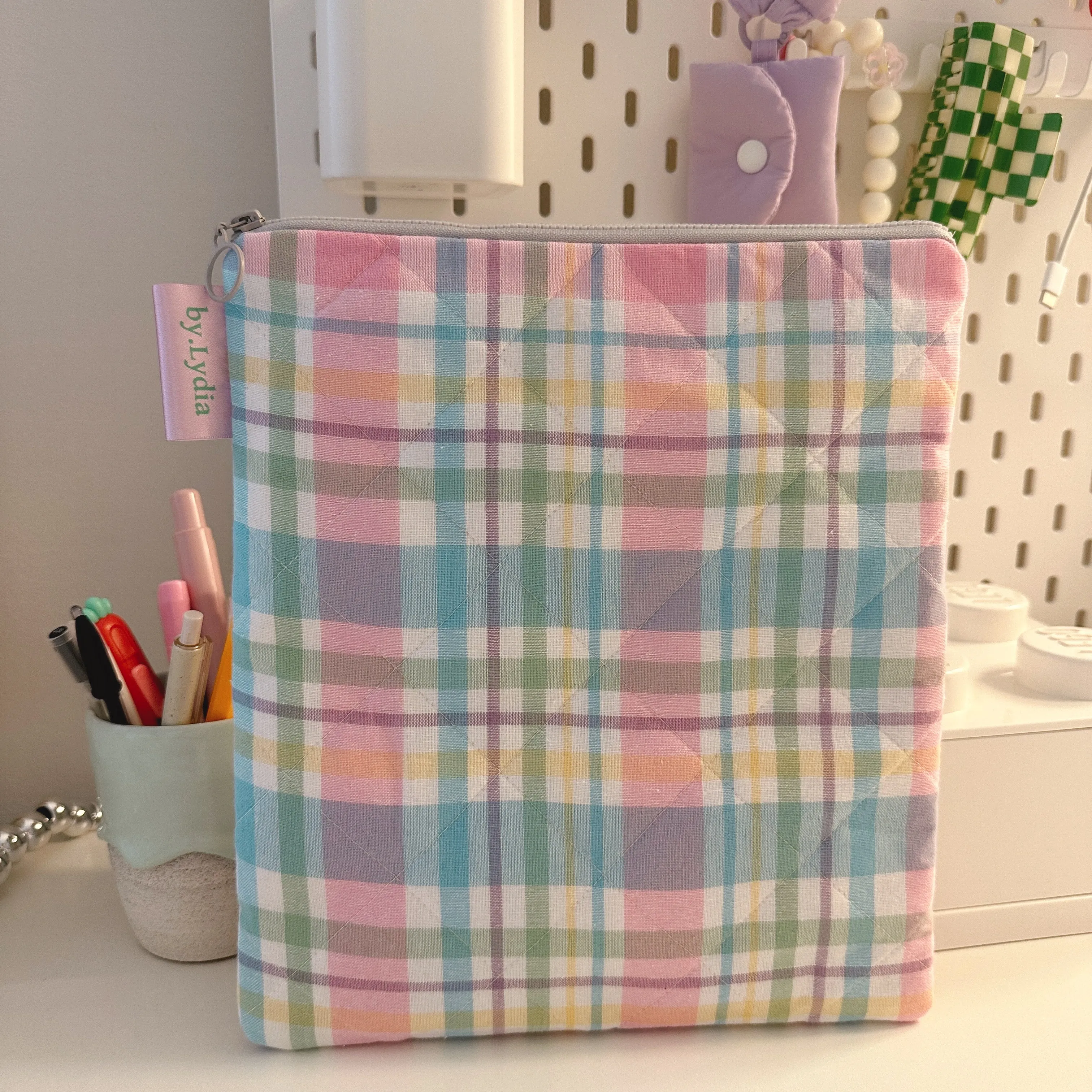 11" iPad Pouch - Spring Plaid