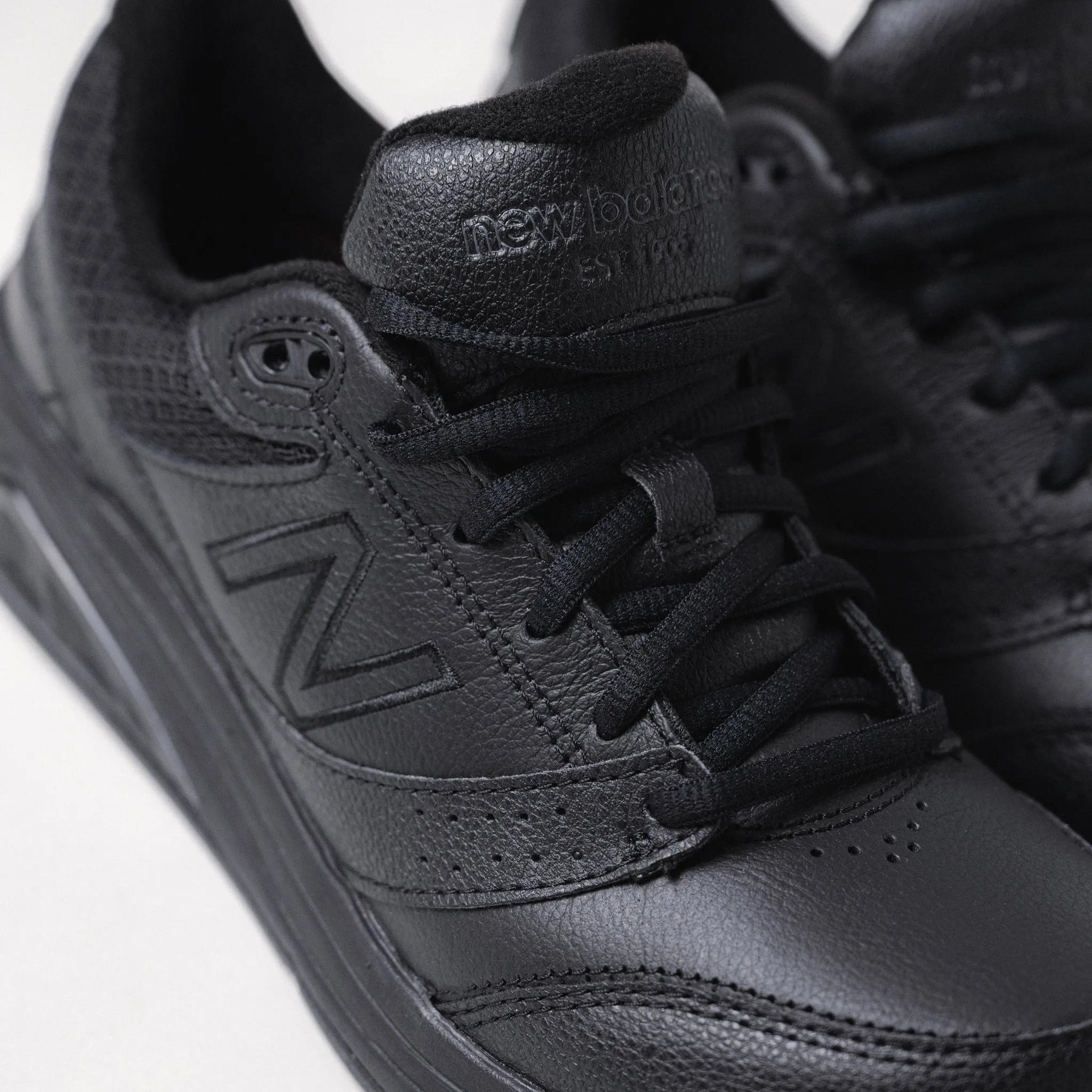 928 V3 STABLE WALK - BLACK - LEATHER