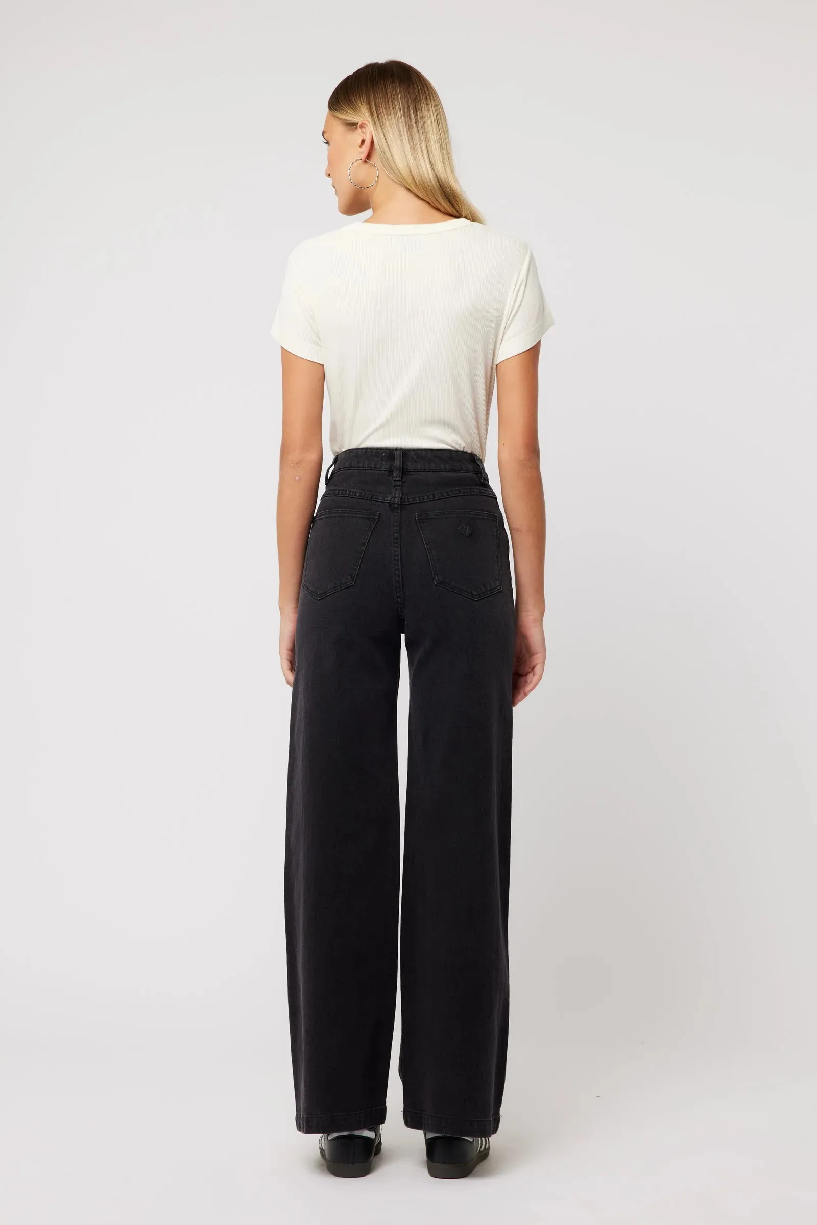 Abrand 94 High & Wide - Sophie - Washed Black
