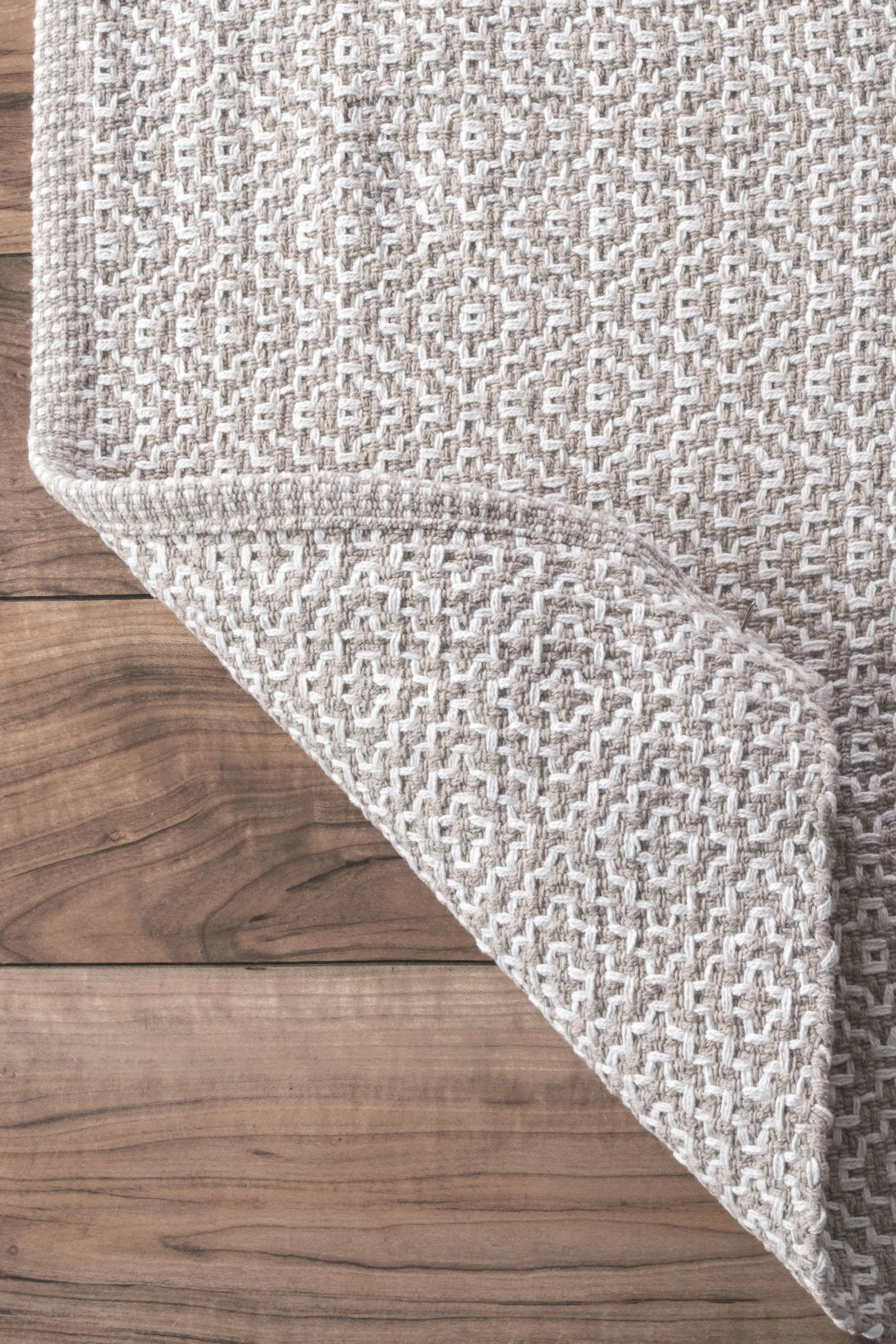 ETTA FLAT LOOMED