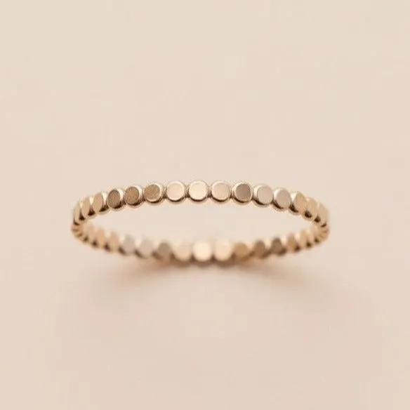 FLAT BEADED RING