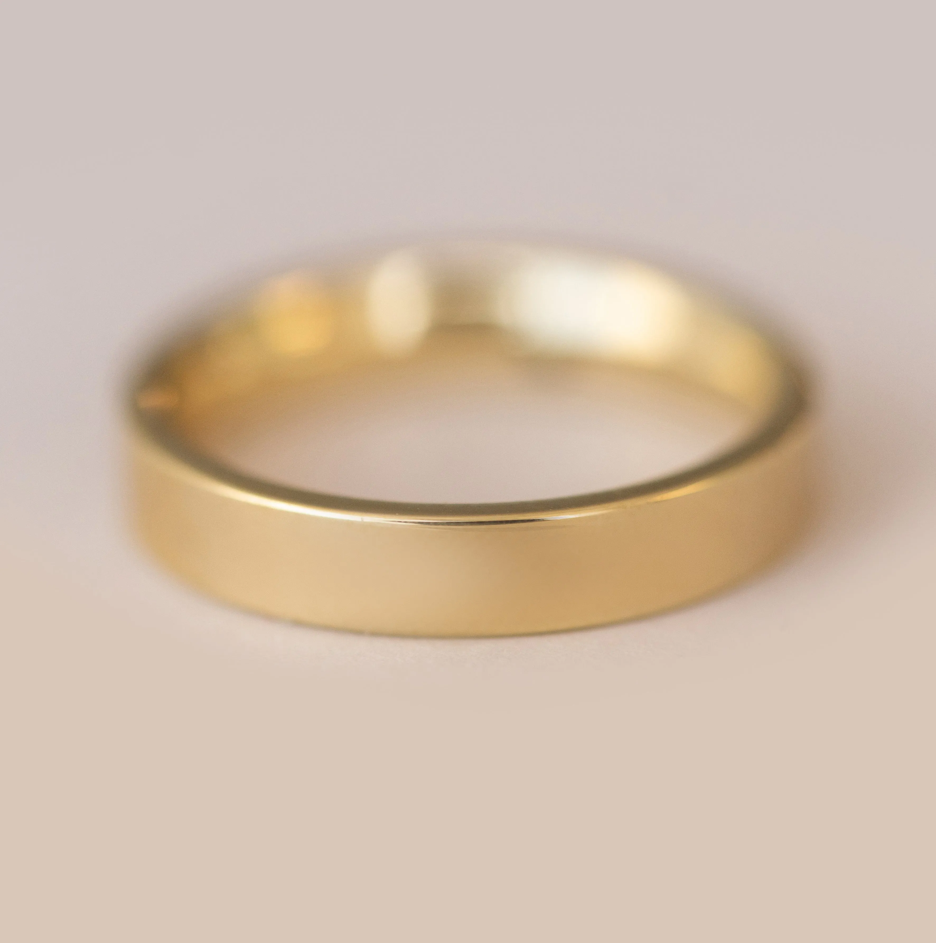 Flat Gold Band