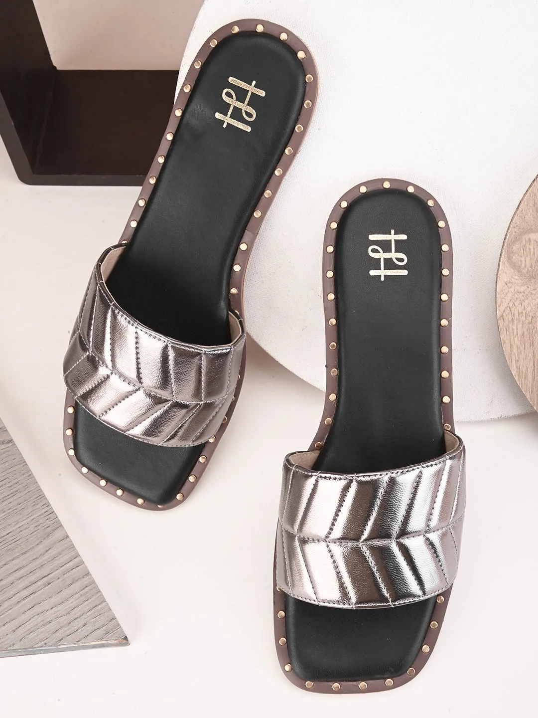 Hydes N Hues Gun Metal Flat Sandal For Women