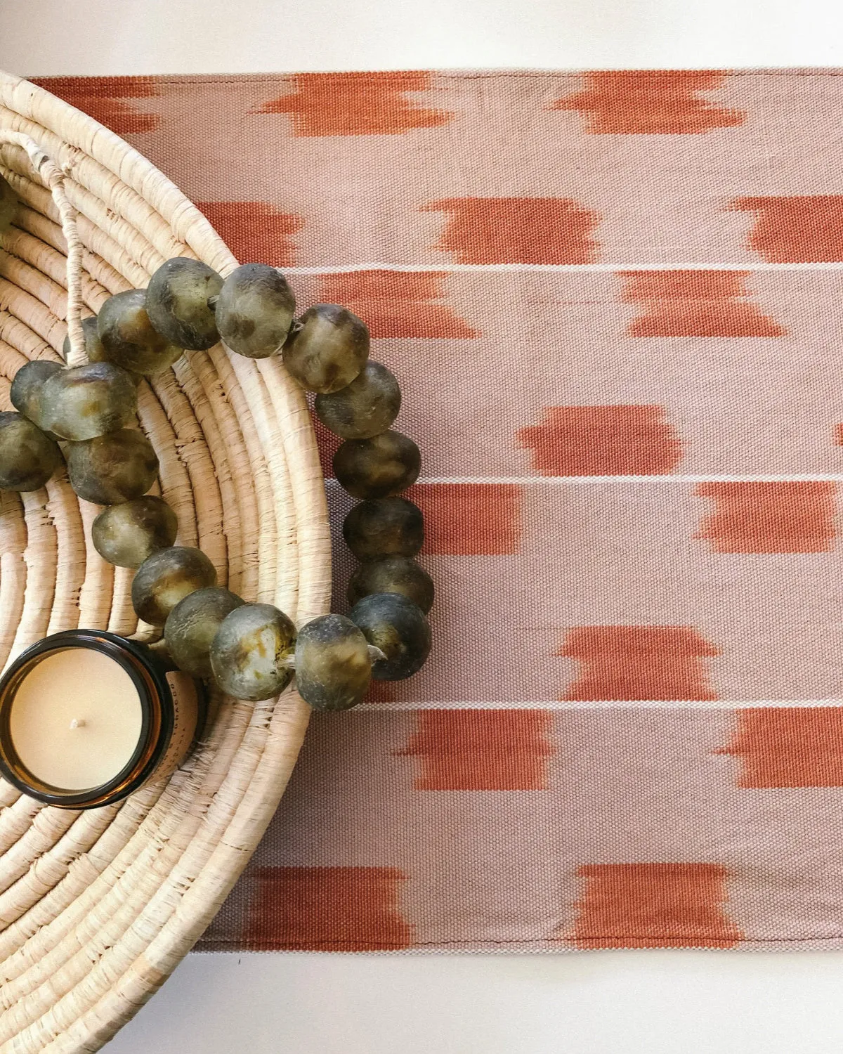 Ikat Runner