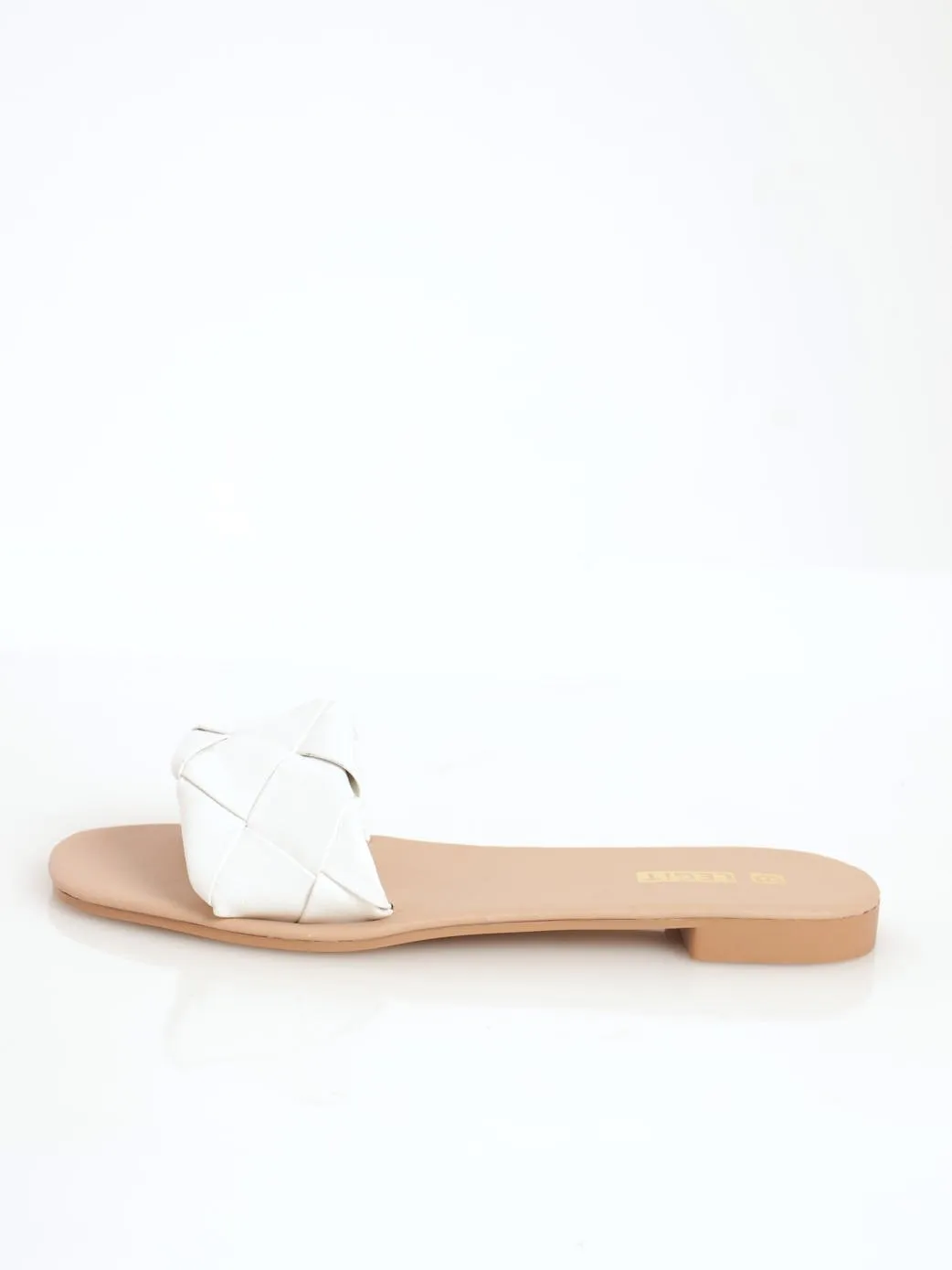 Ladies Big Weave Mule Flat Sandal - White