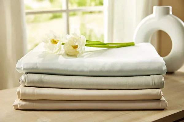 Legna Dahlia Flat Sheet by SDH