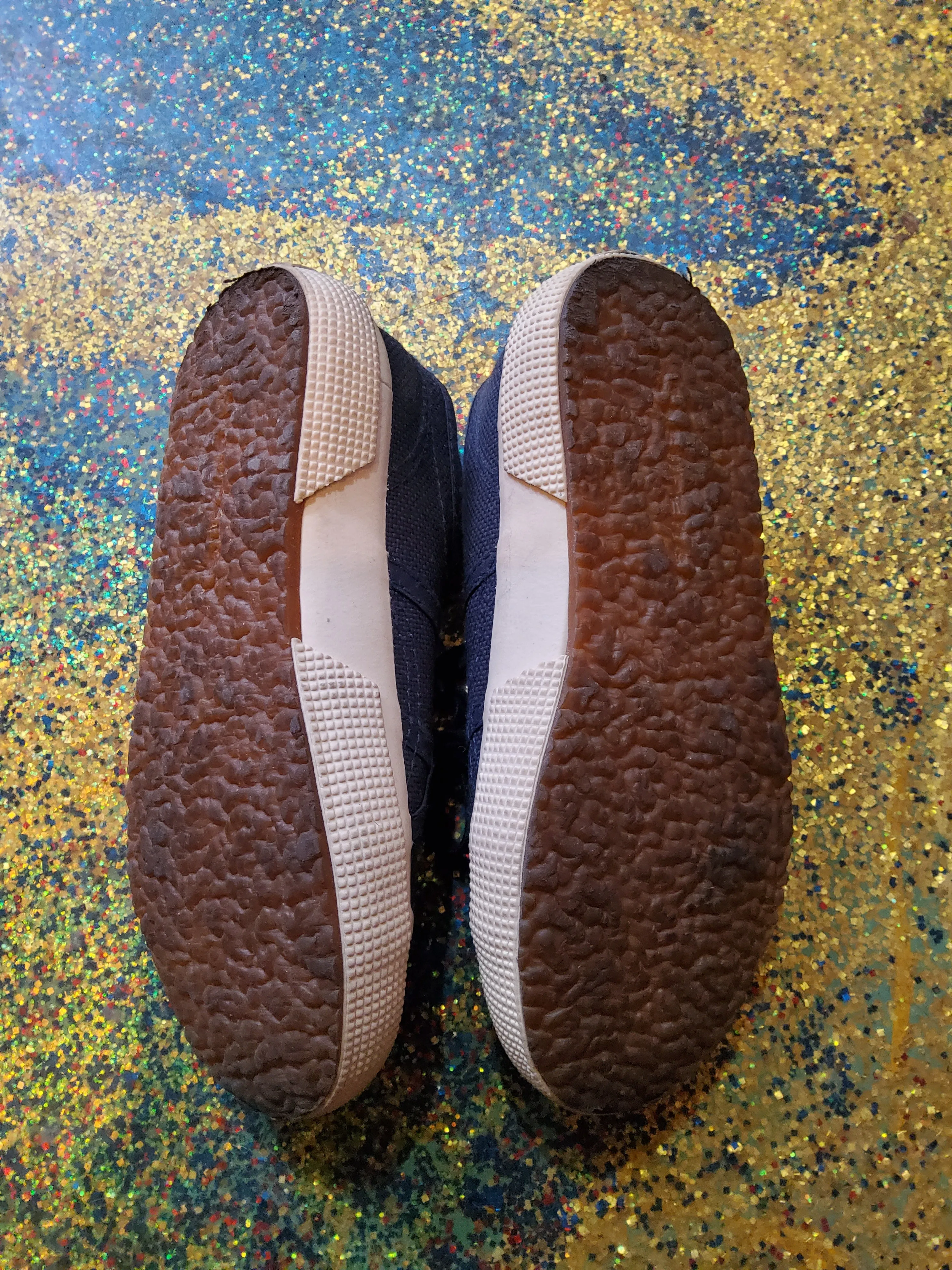 Low kids sneakers