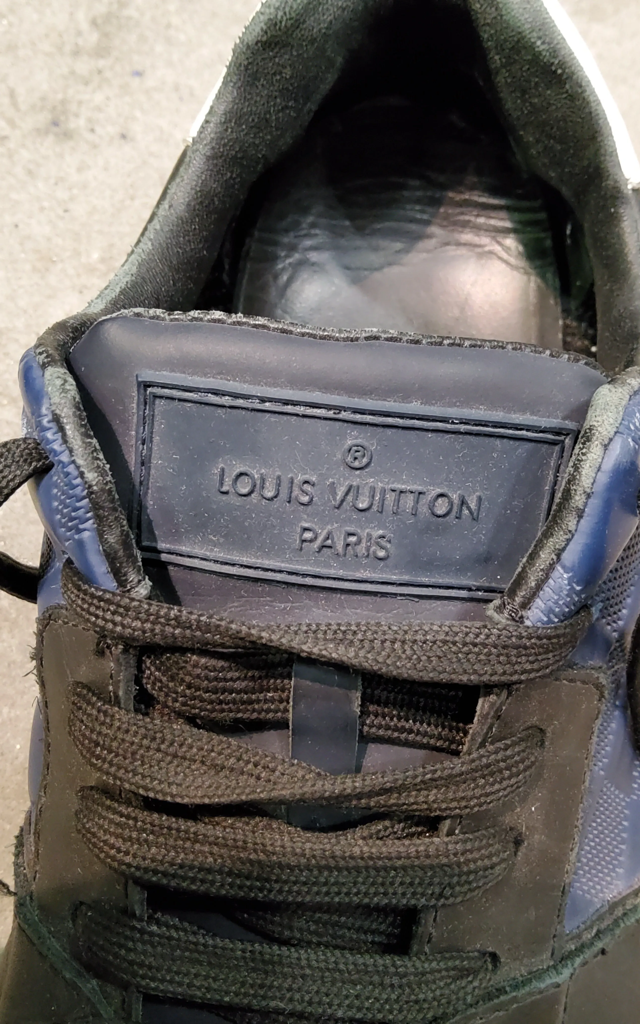 LOW LEATHER SNEAKERS