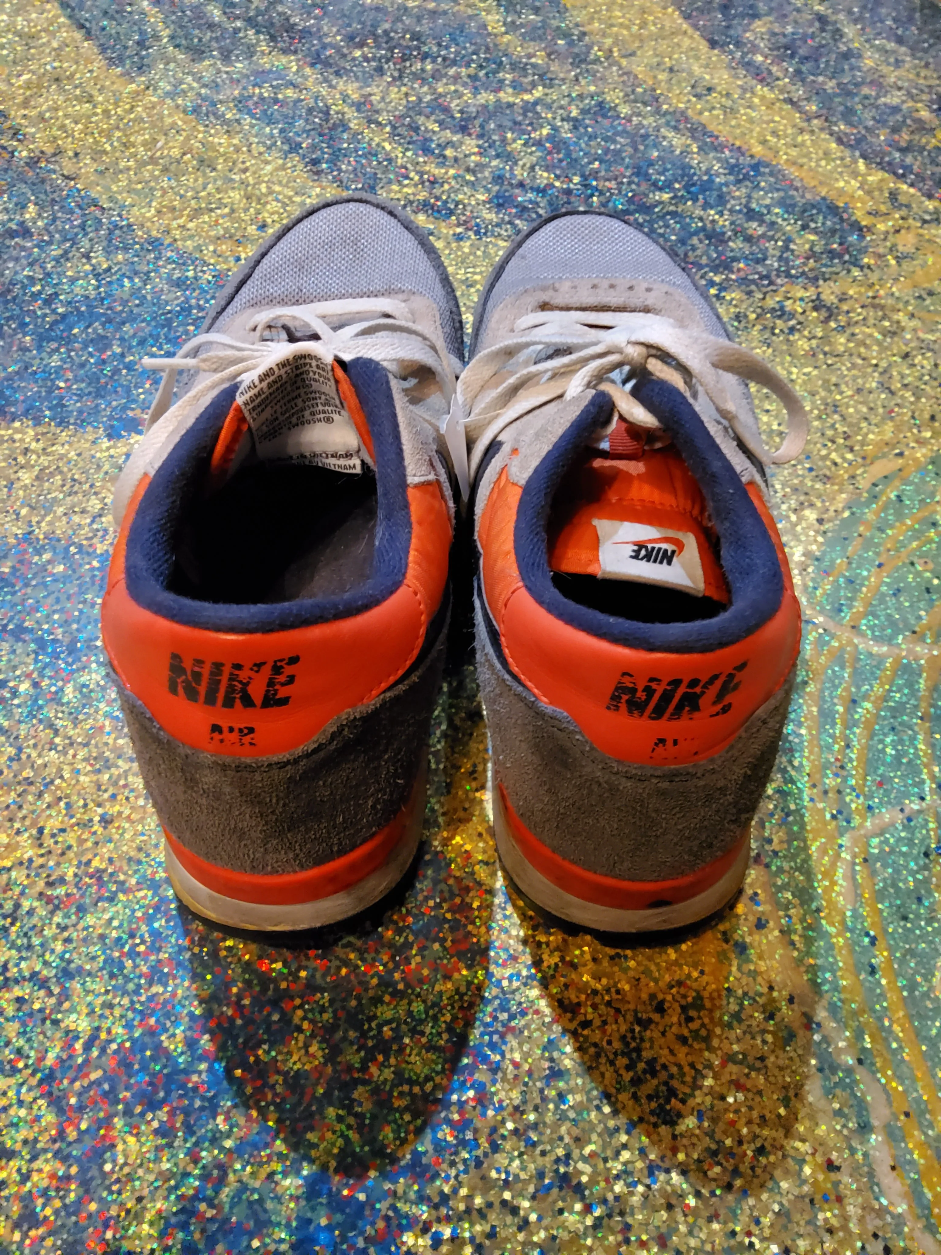 Low sneakers