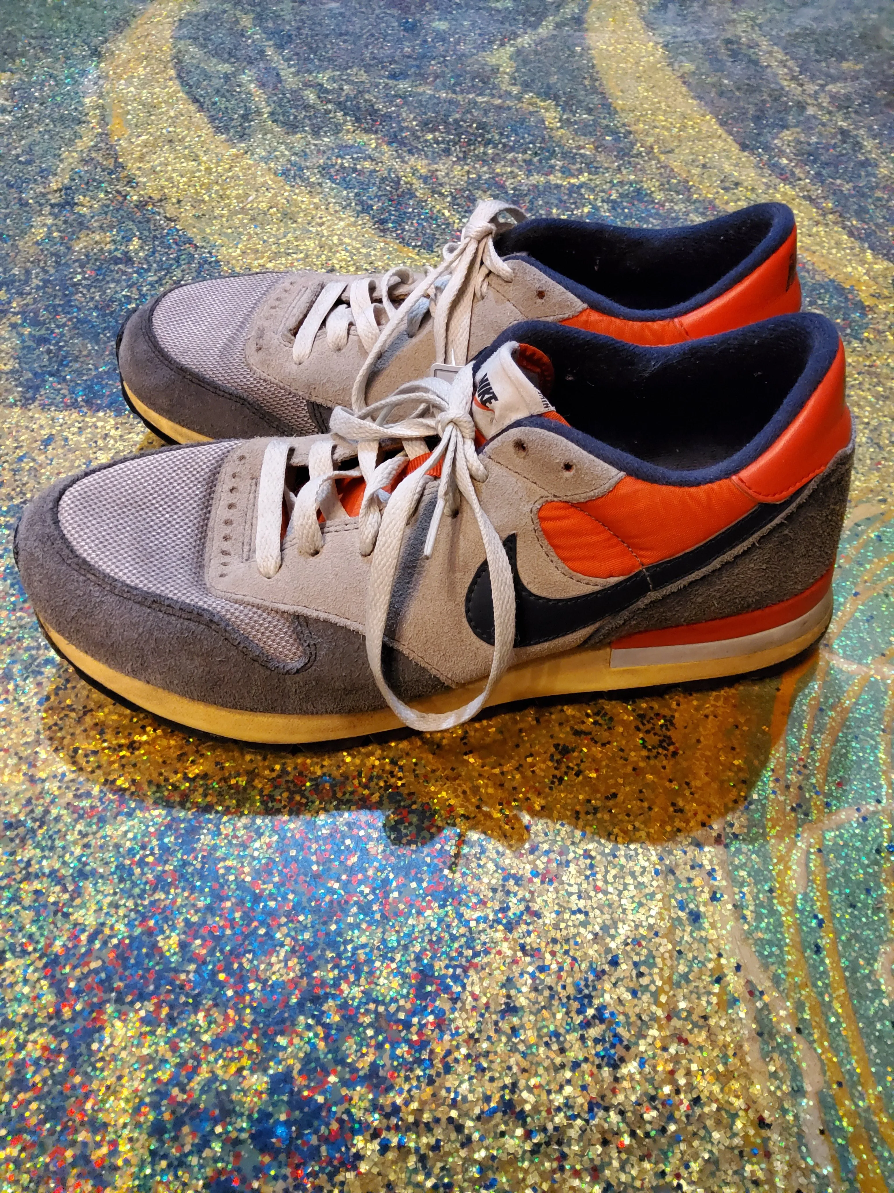 Low sneakers