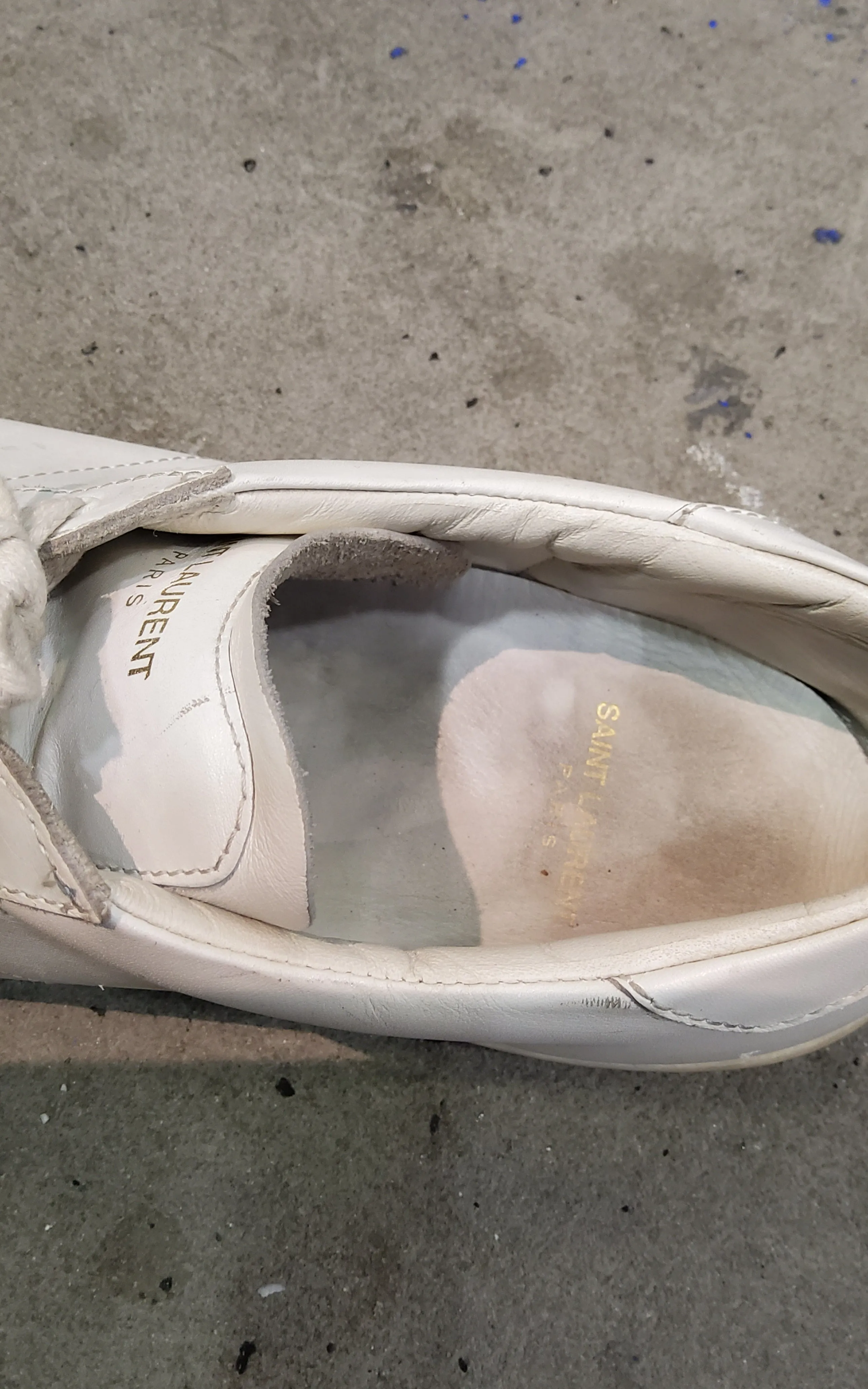 LOW SNEAKERS
