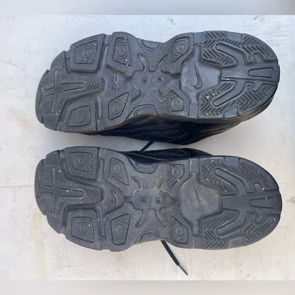 Men’s Nike air monarch black sneaker shoe size 13 extra wide 4E