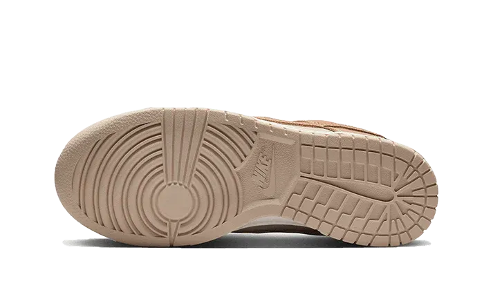 Nike Dunk Low SE Sand Drift