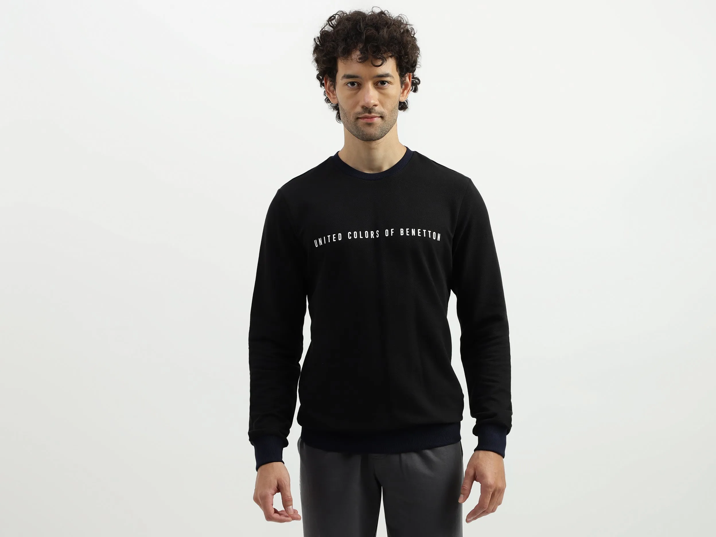 Regular Fit Round Neck Contrast Rib Branded Sweatshirt