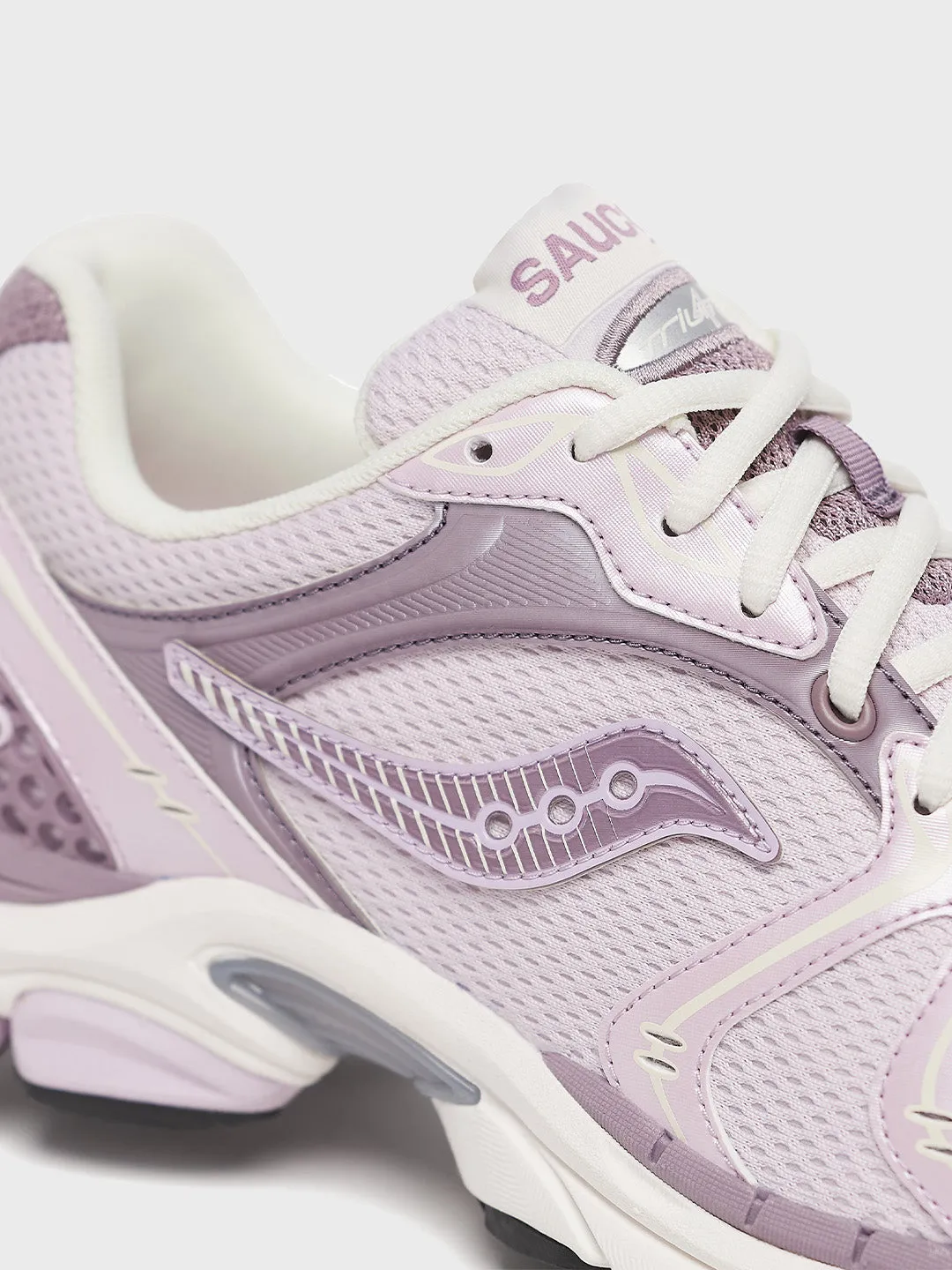 Saucony Progrid Triumph 4 Sneakers | Lilac