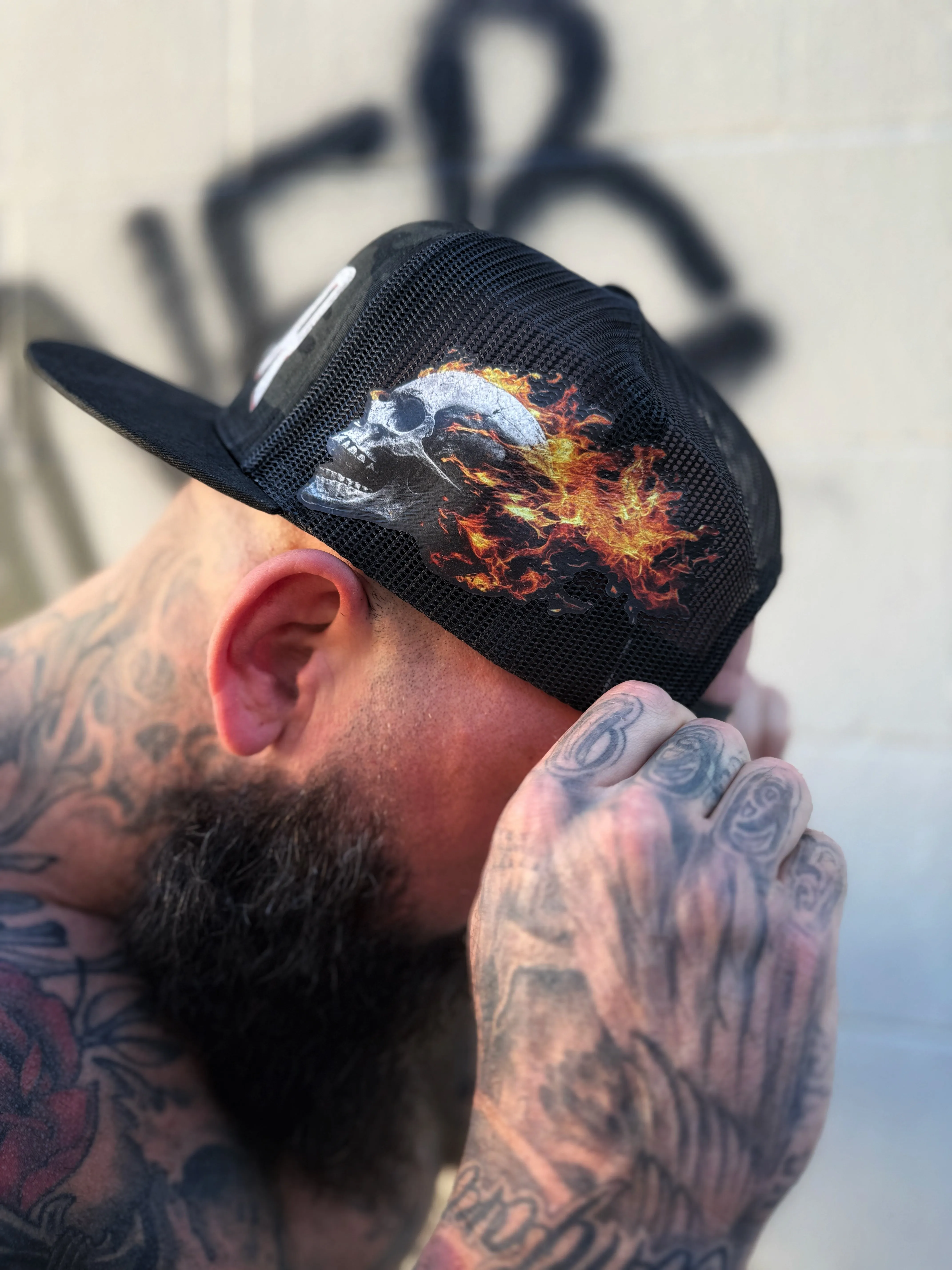 SINNER FLAMING BLACK CAMO BLACK HAT