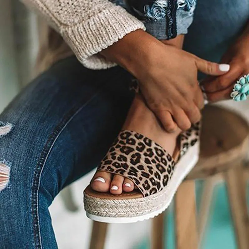 Stylish Leopard Ankle Strap Sandals