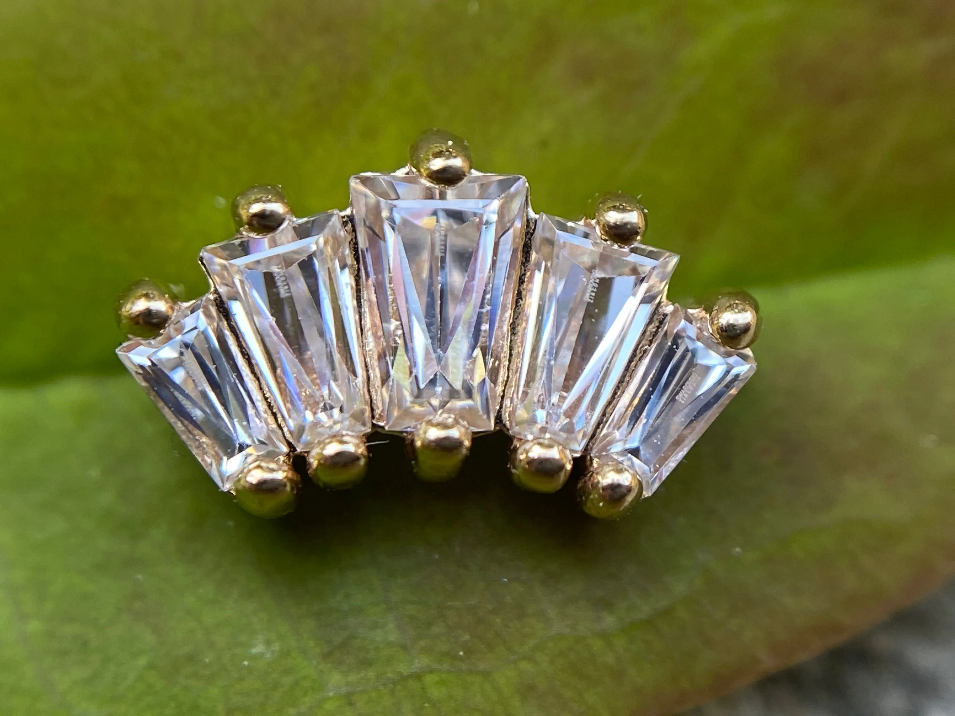Tapered  5 baguette cluster - Threadless
