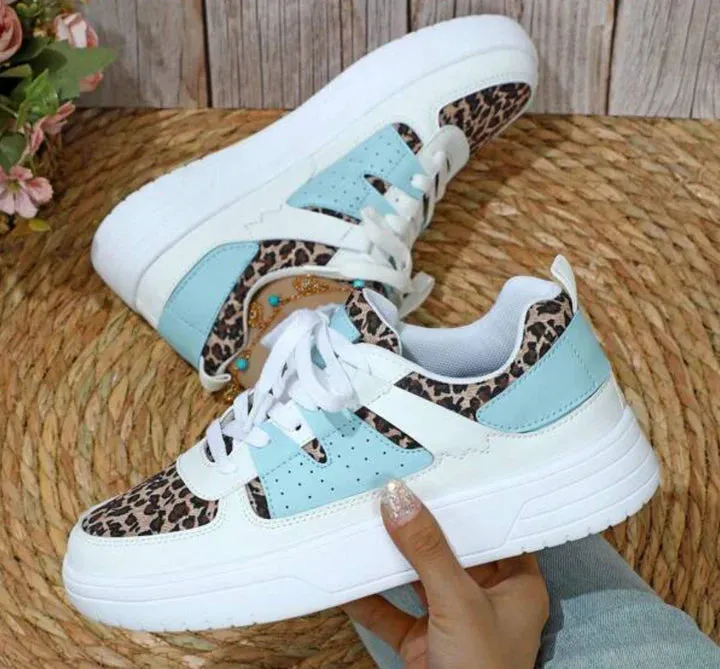 Velenia - women's sneakers
