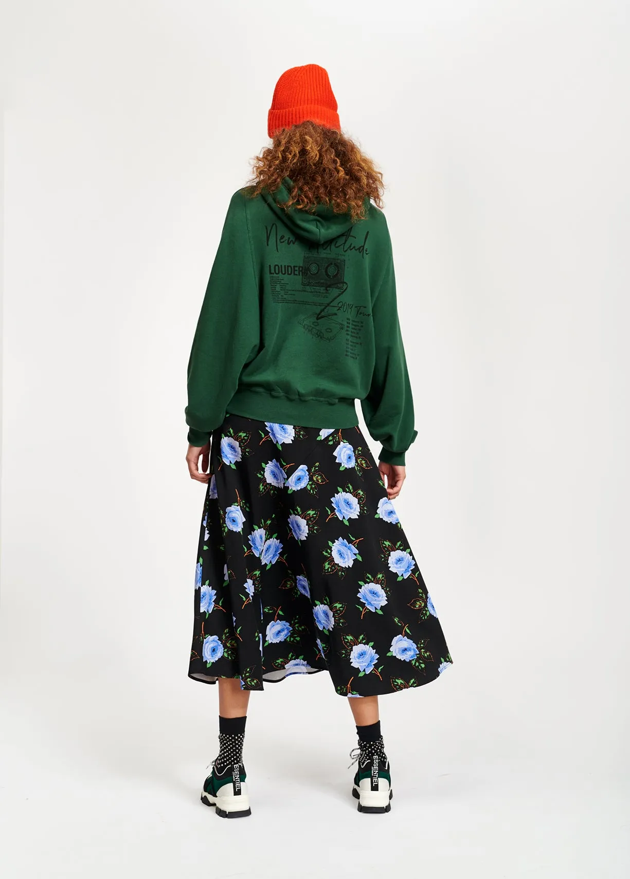 Wide midi skirt