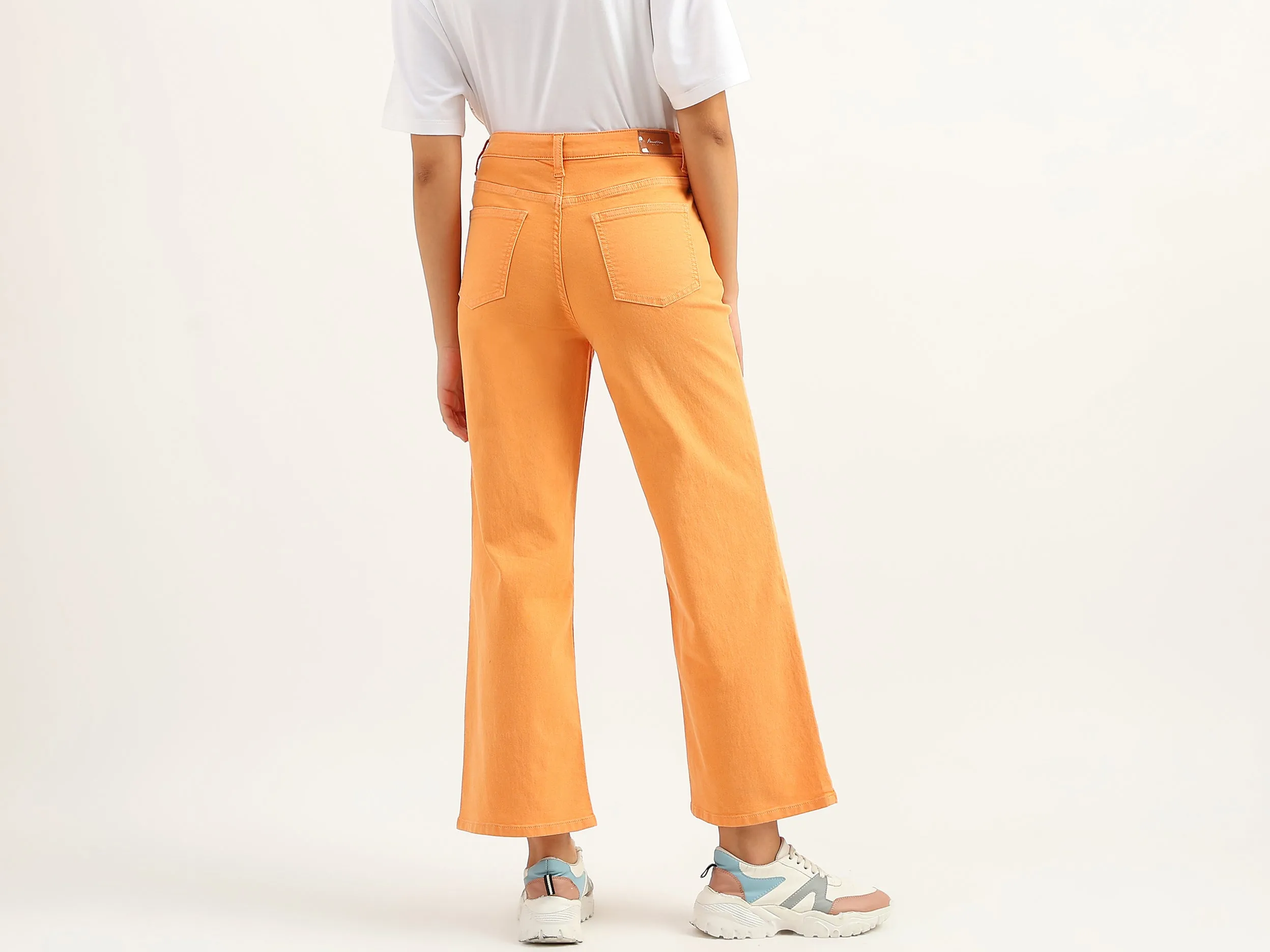 Women Solid Flared Fit Jeans