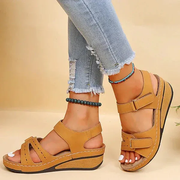 Women's Harper Summer Retro V-Strap Sandals