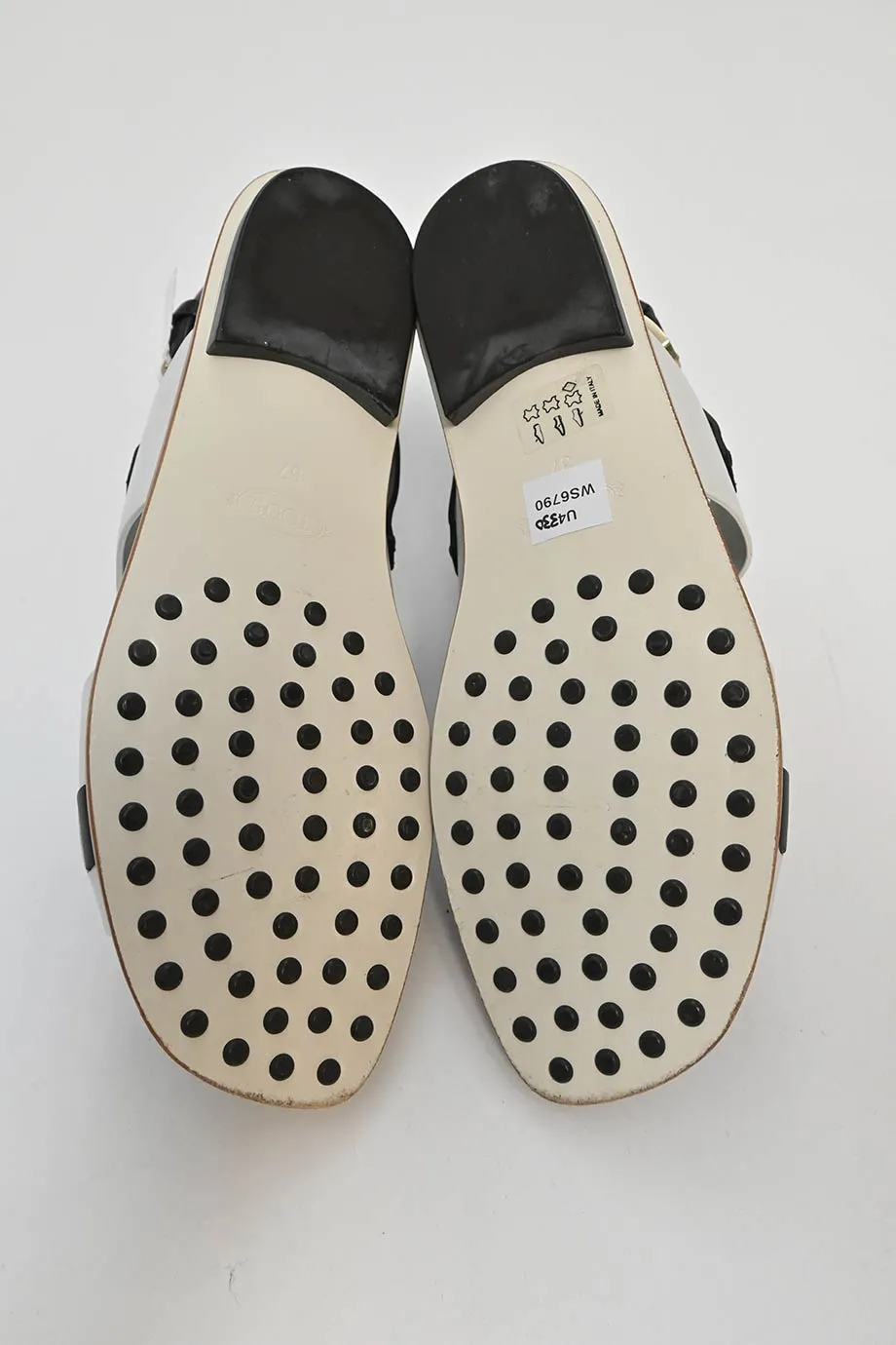 [WS6790] Tod's | Flat sandals