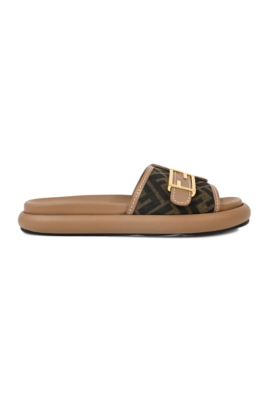 [WS8121] Fendi | Flat sandals